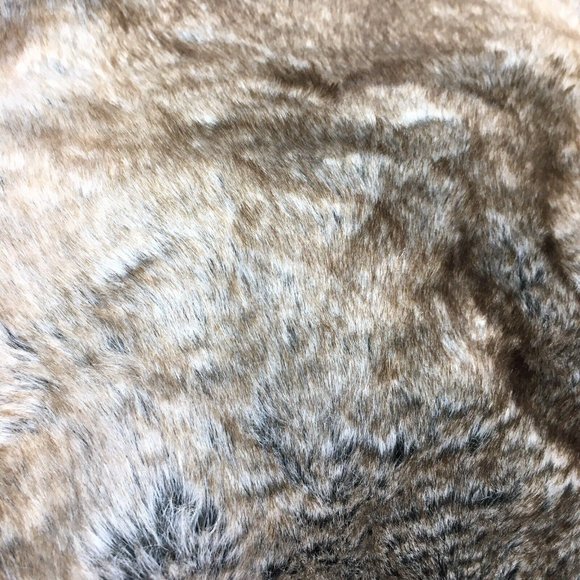 Nicole Miller Artelier Brown Faux Fur Throw Blanket 50x60 Luxury Designer NEW - Picture 5 of 8